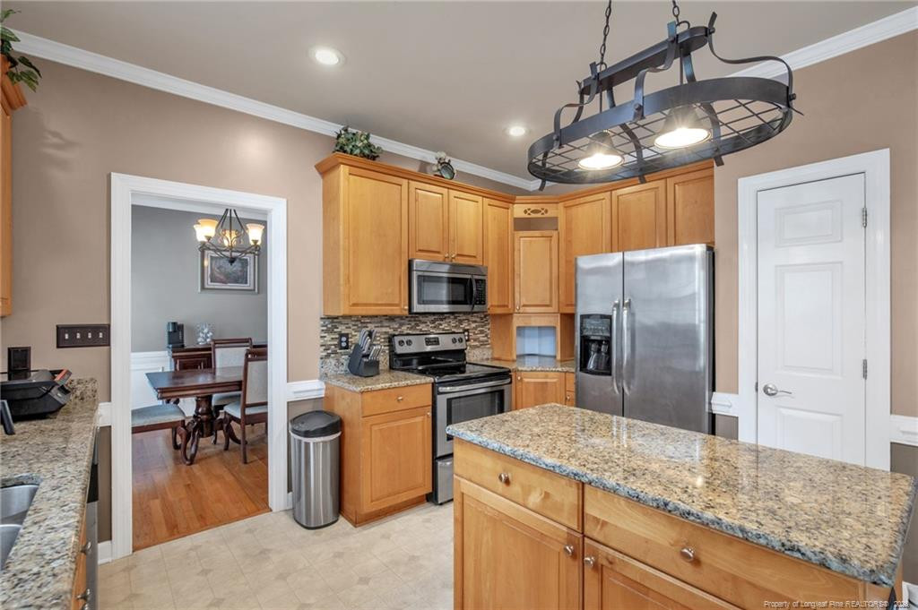 5437 Labrador Drive Property Photo 17