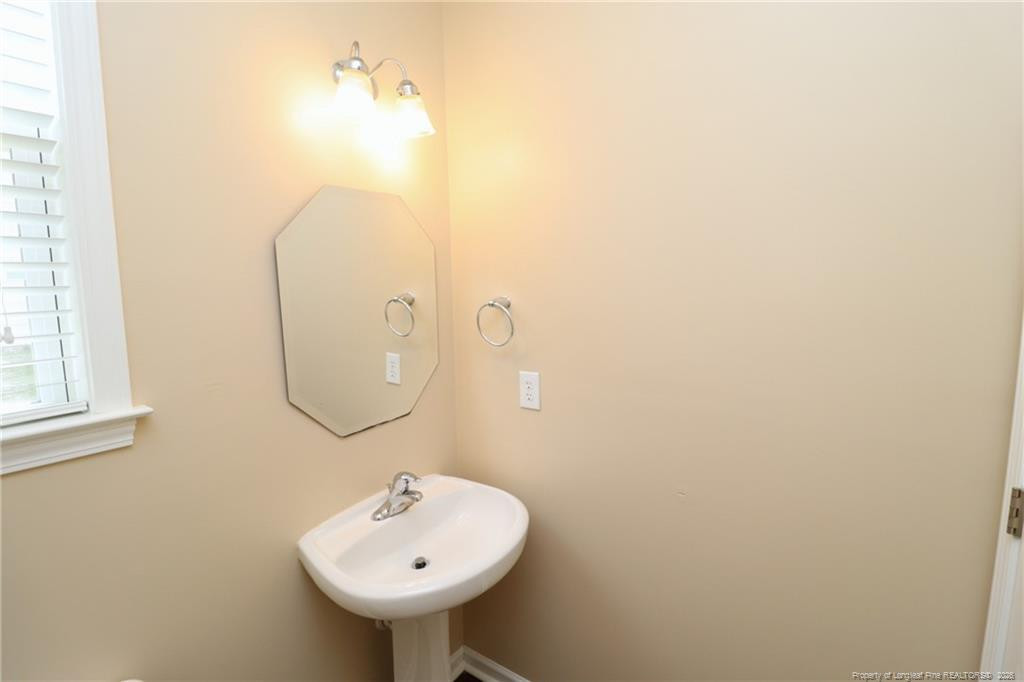 1015 Katie Lane Property Photo 25