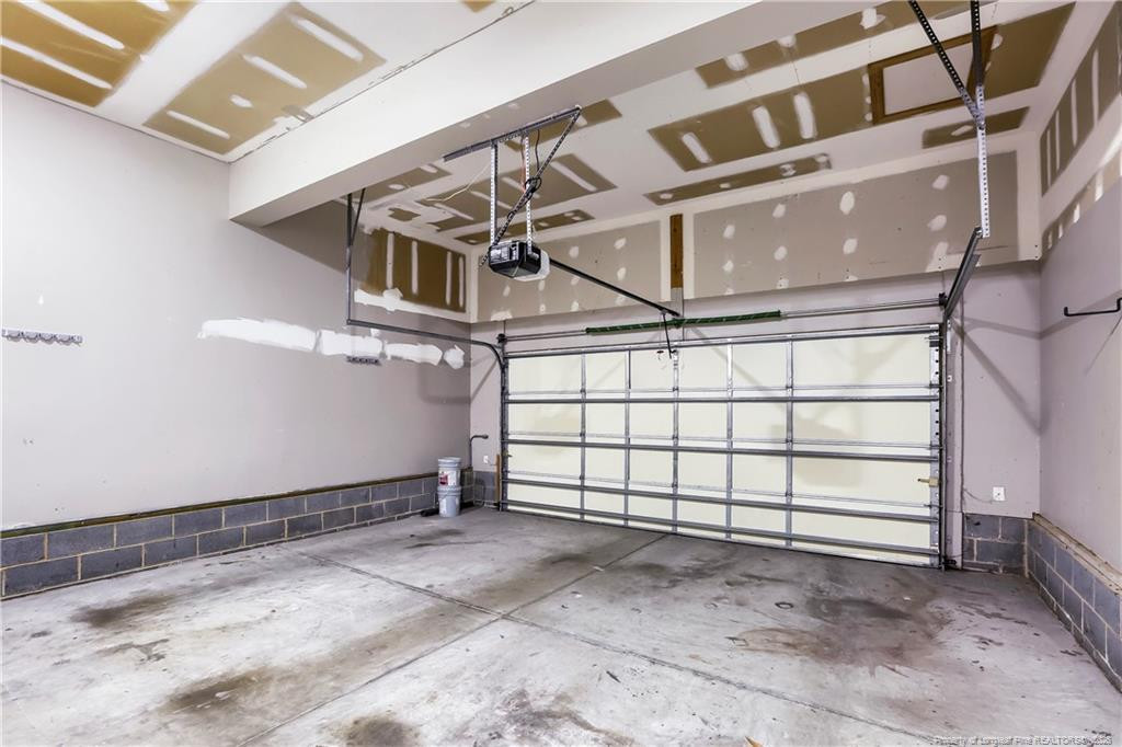1413 Lagerfeld Way Property Photo 19