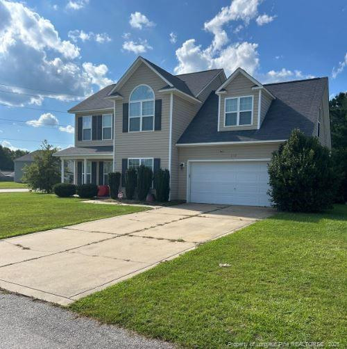 117 Roanoke Drive Property Photo 1