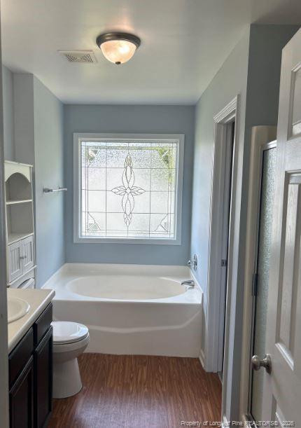 117 Roanoke Drive Property Photo 8