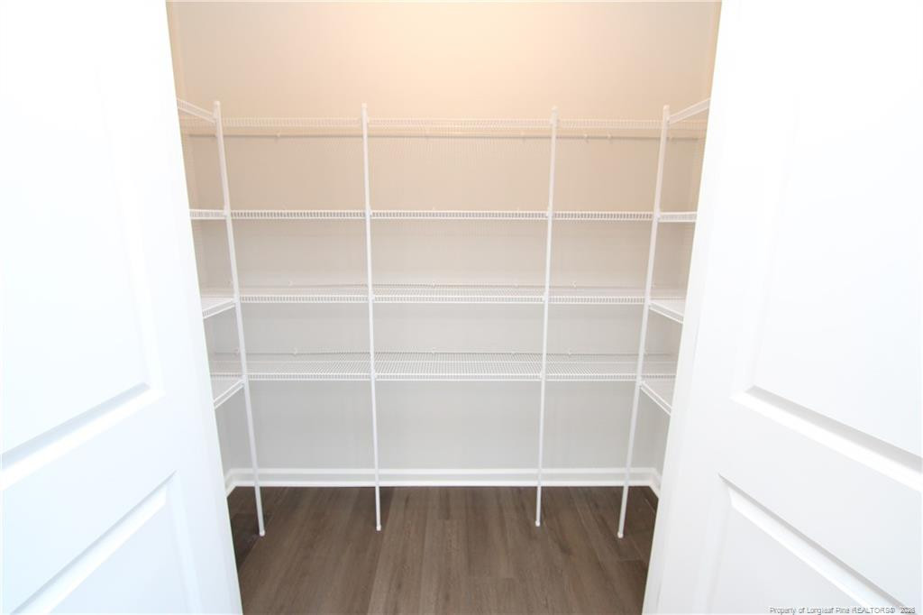 510 Light Oak Way Property Photo 14