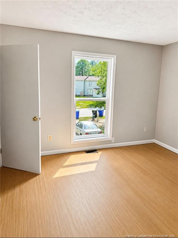 5864-5870 Aftonshire Drive Property Photo 7