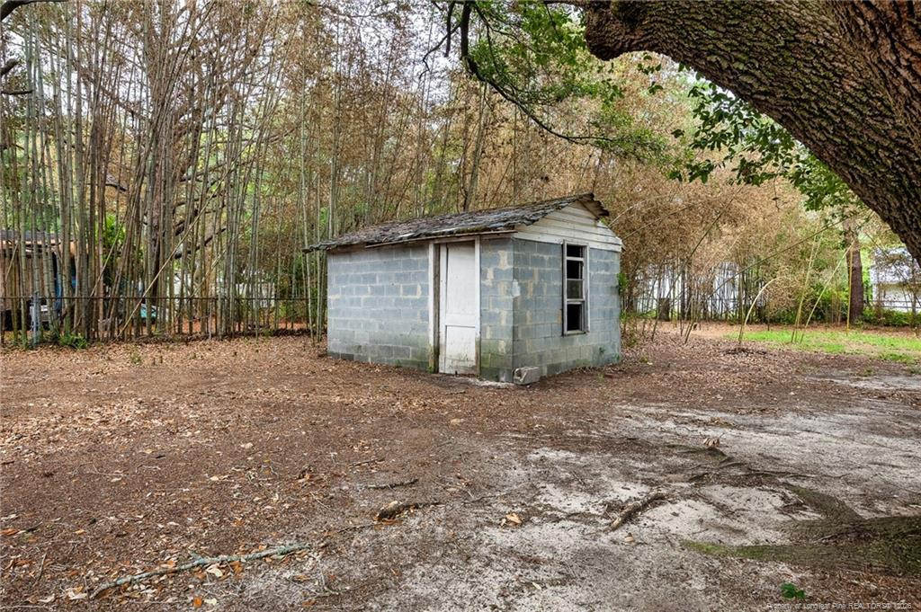 413 Seymour Street Property Photo 16