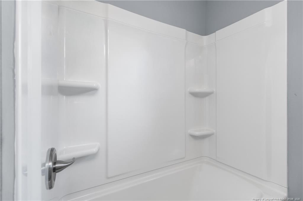 3425 Clearwater Drive Property Photo 24