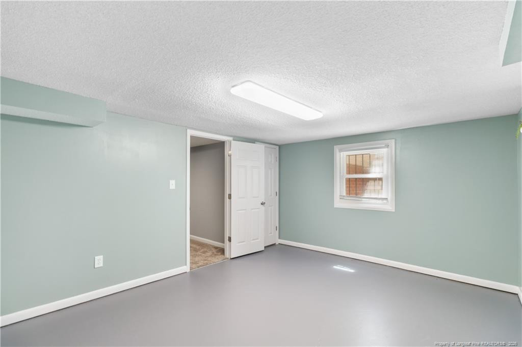 3425 Clearwater Drive Property Photo 35