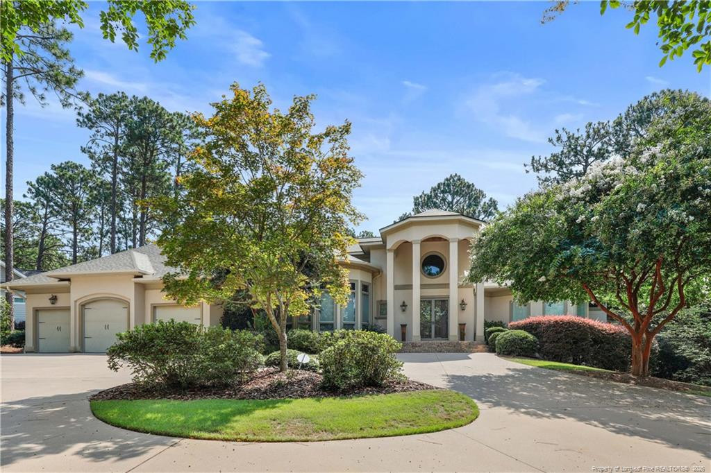 190 National Drive Property Photo 1