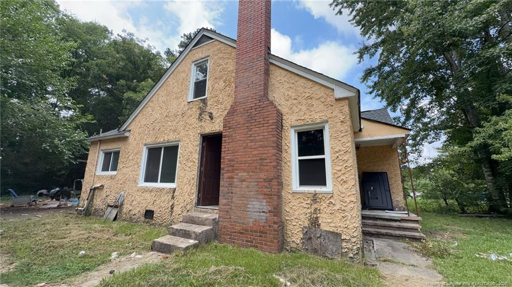 1908 Sapona Road Property Photo 2