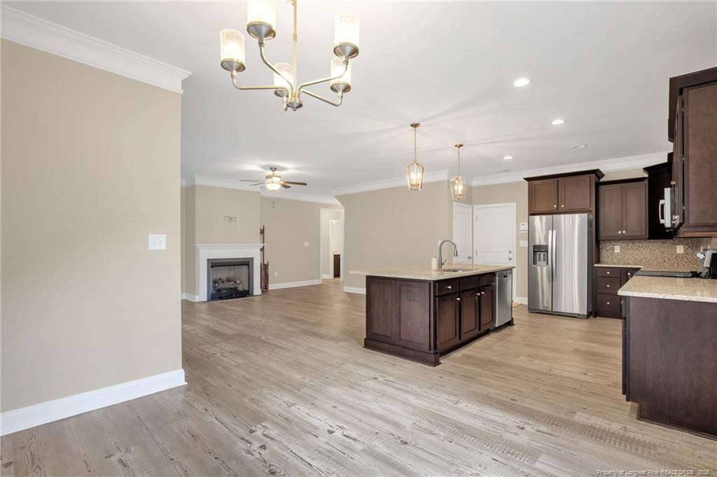 3729 Glencourse Way Property Photo 11