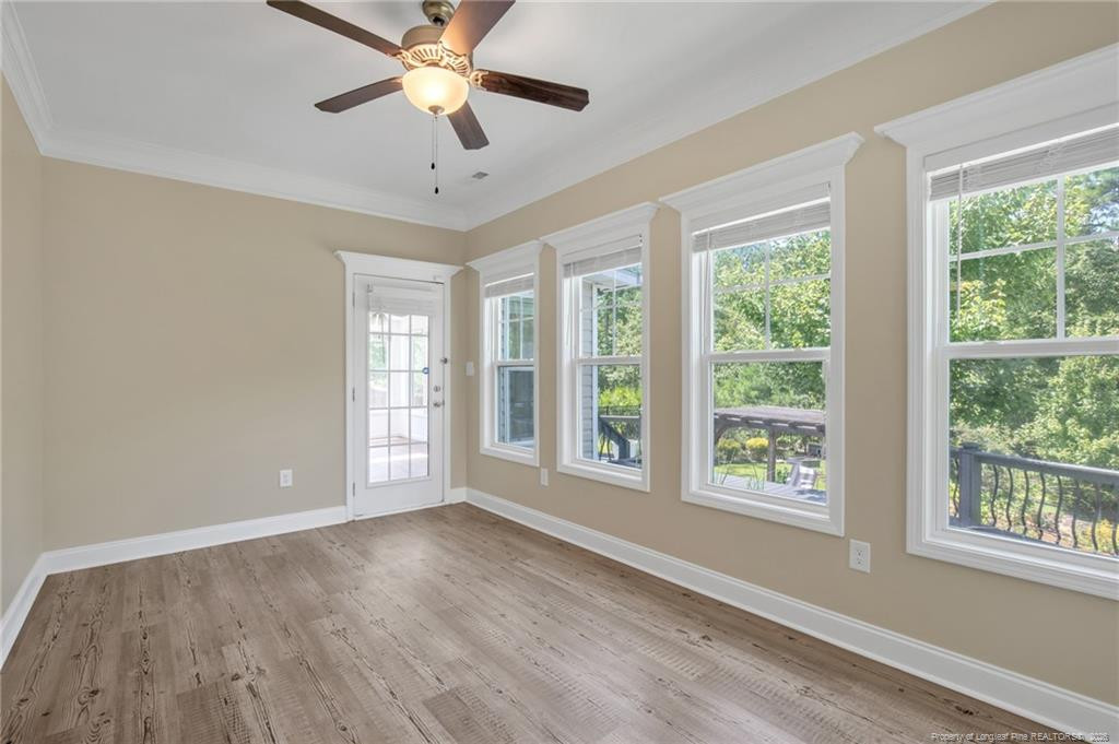 3729 Glencourse Way Property Photo 17