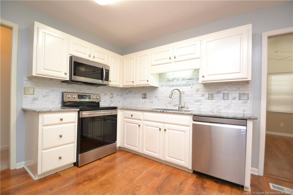 5909 Royal Coach Court Property Photo 8