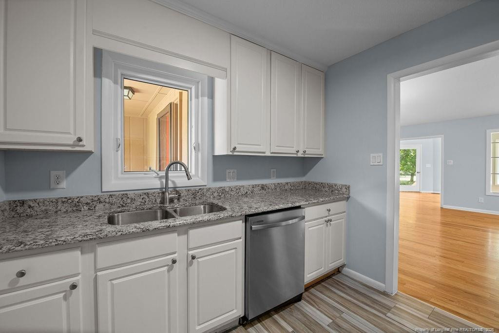 6719 Irongate Drive B Property Photo 10