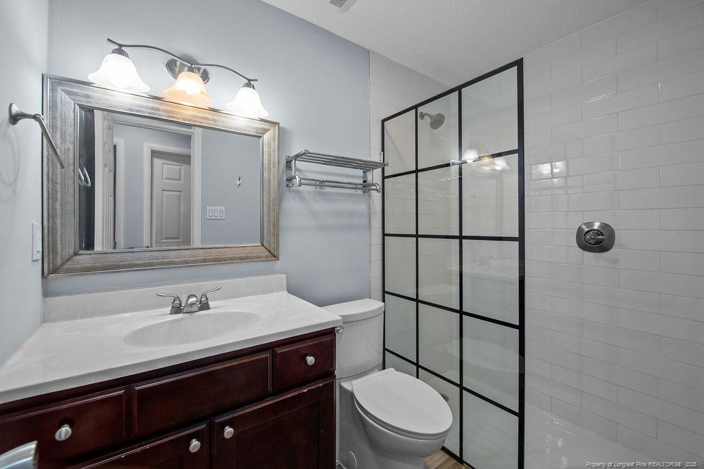 6719 Irongate Drive B Property Photo 22