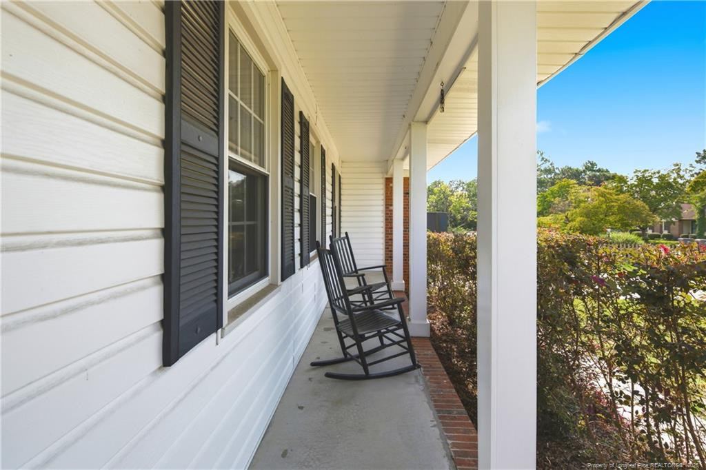 3724 Masters Drive Property Photo 5