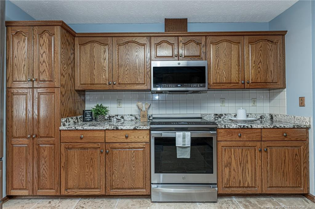 716 Galloway Drive Property Photo 15