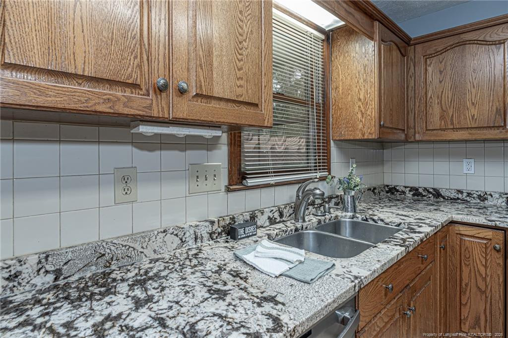 716 Galloway Drive Property Photo 16