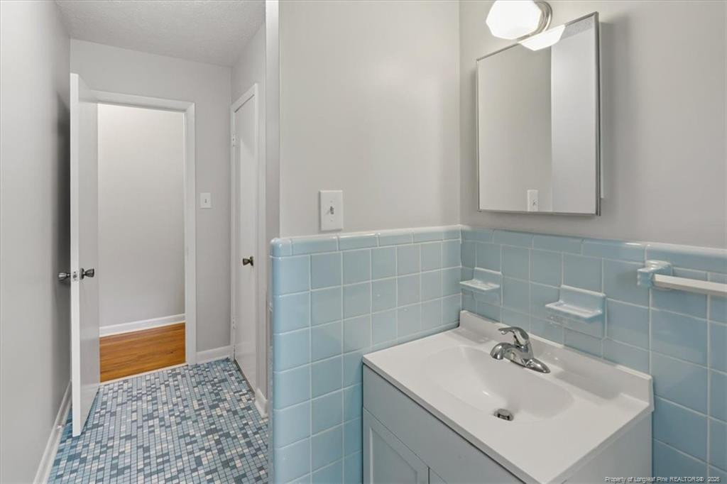 1451 Greenock Avenue Property Photo 11