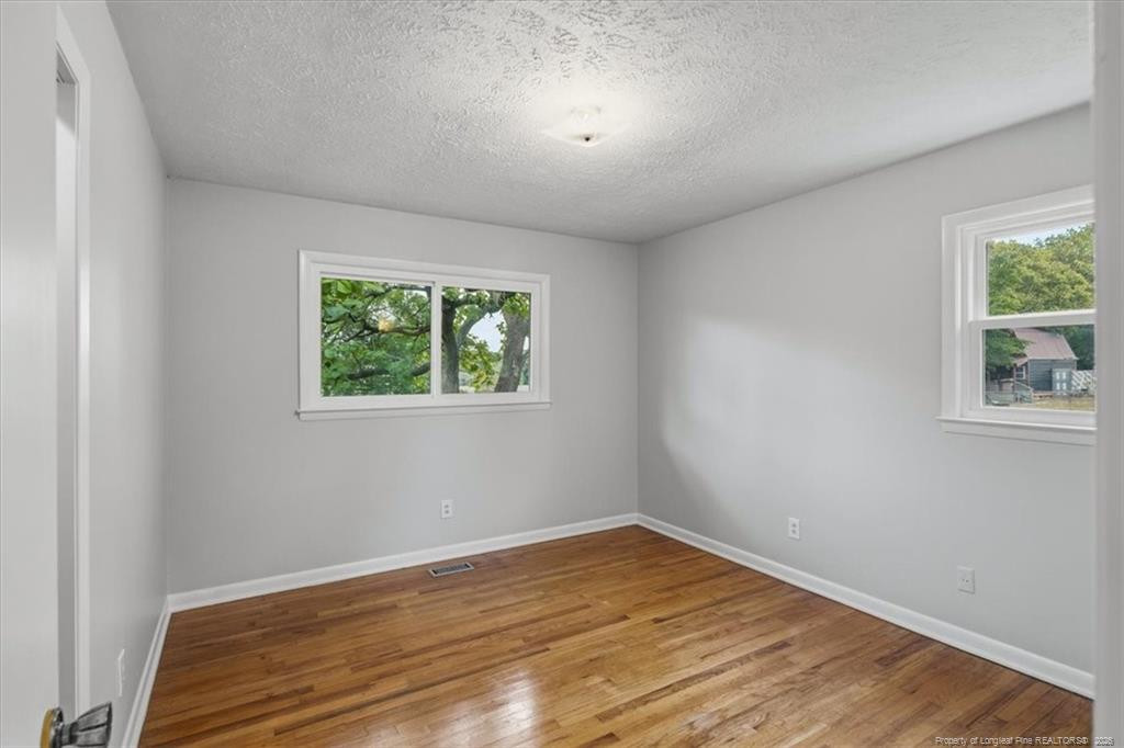 1451 Greenock Avenue Property Photo 14