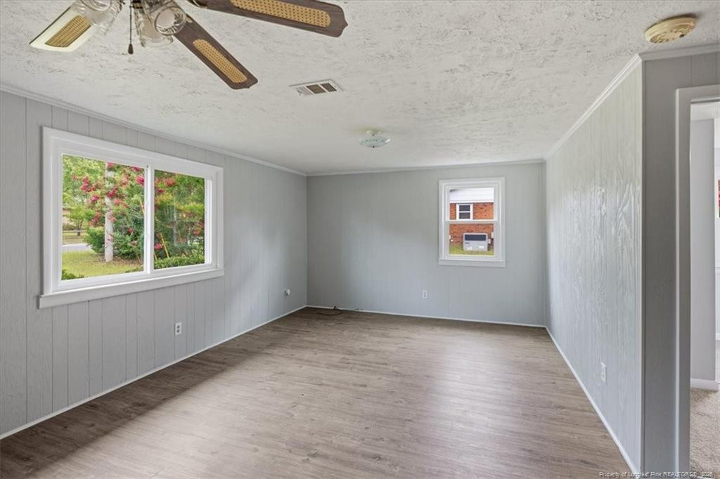 1451 Greenock Avenue Property Photo 34