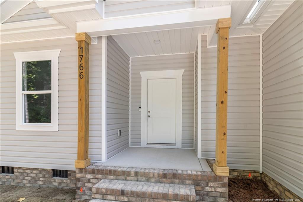1766 Quince Loop Property Photo 3