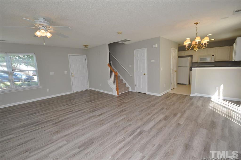5909 Rivercliff Court Property Photo 5