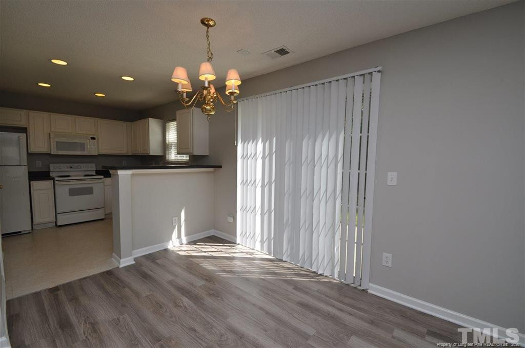 5909 Rivercliff Court Property Photo 6