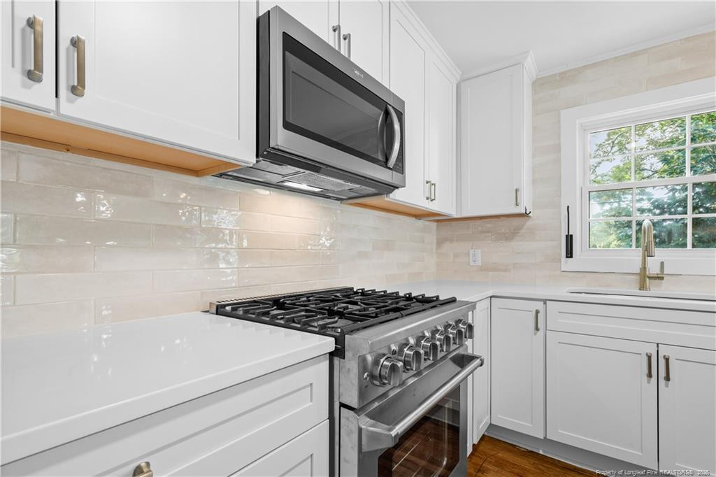 513 Raleigh Street Property Photo 14