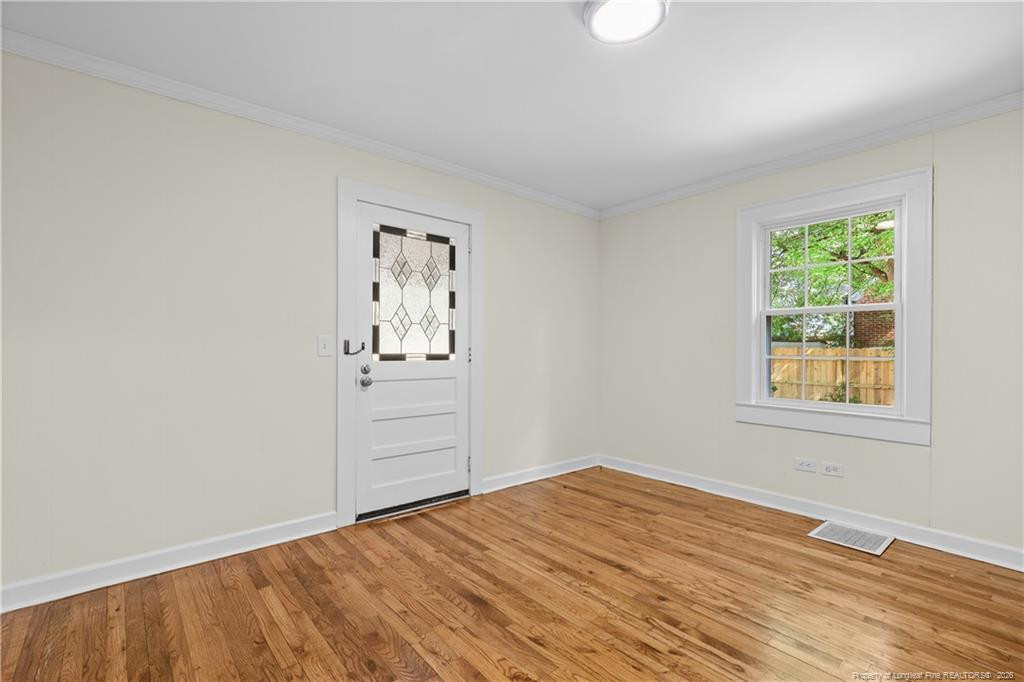 513 Raleigh Street Property Photo 16