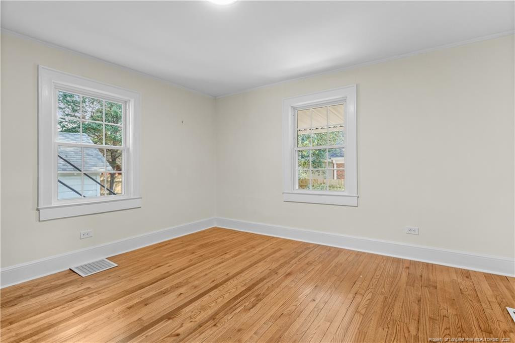 513 Raleigh Street Property Photo 19