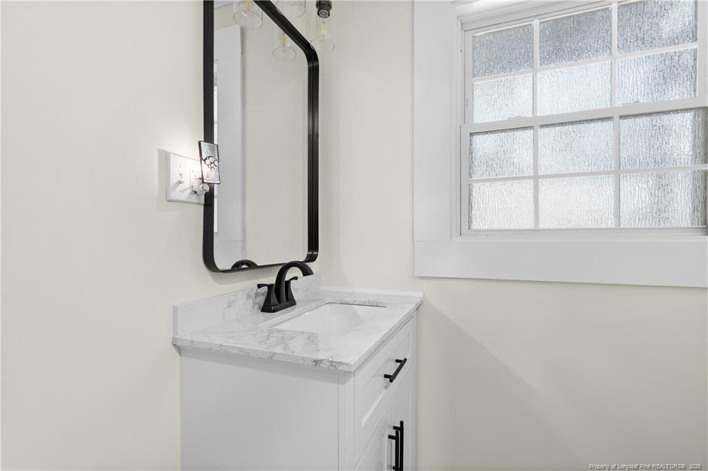 513 Raleigh Street Property Photo 22