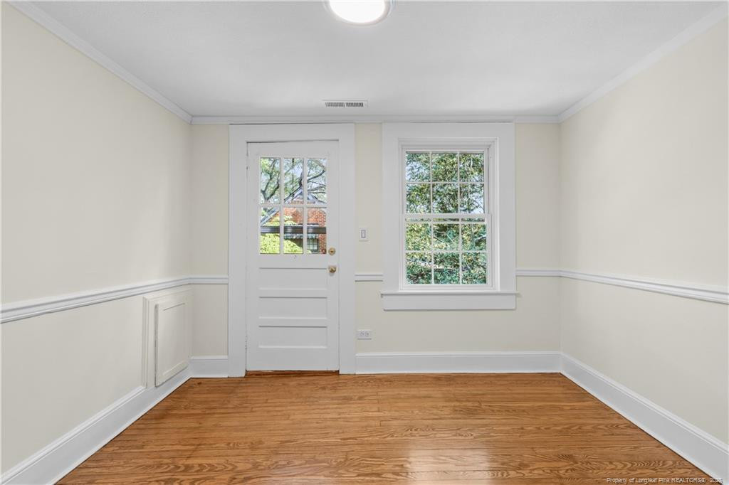 513 Raleigh Street Property Photo 25