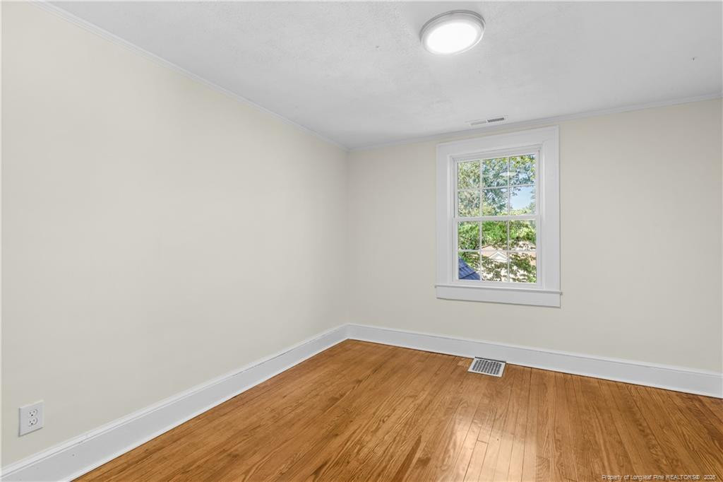513 Raleigh Street Property Photo 27