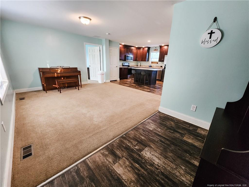 837 M And M Street Property Photo 4