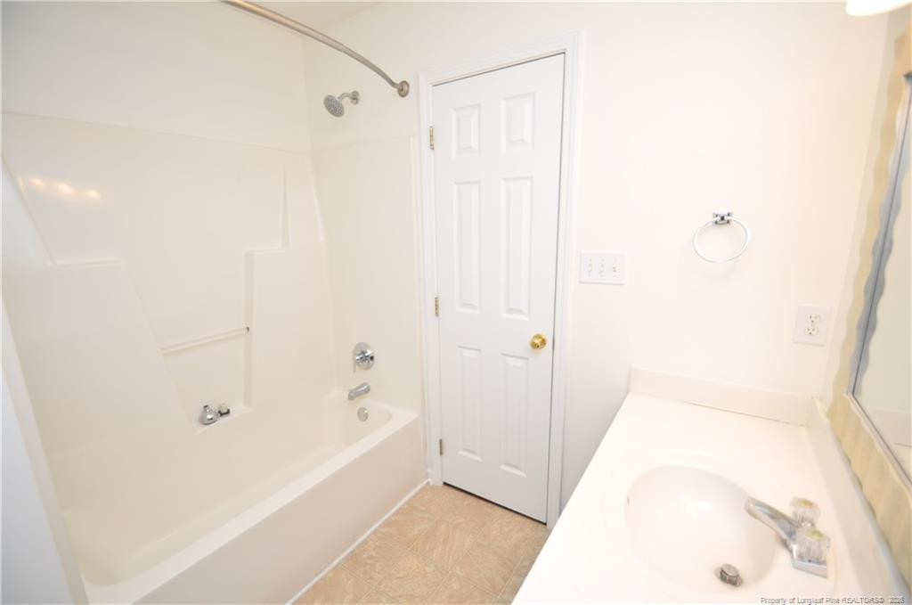 402 Knightsborough Way Property Photo 24