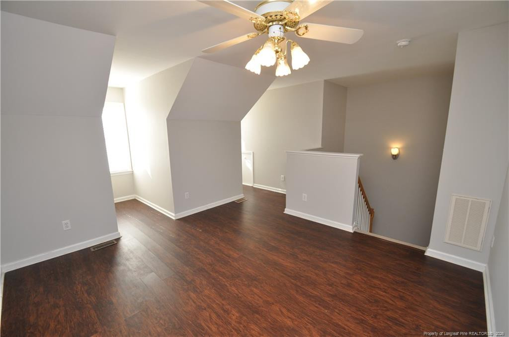 402 Knightsborough Way Property Photo 31