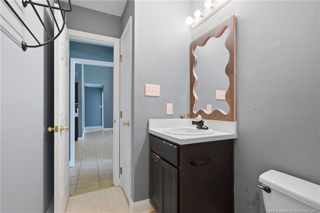 30 Weymouth Circle Property Photo 8