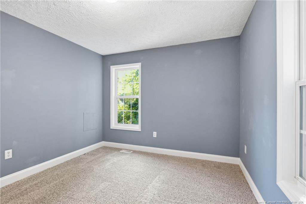 30 Weymouth Circle Property Photo 11