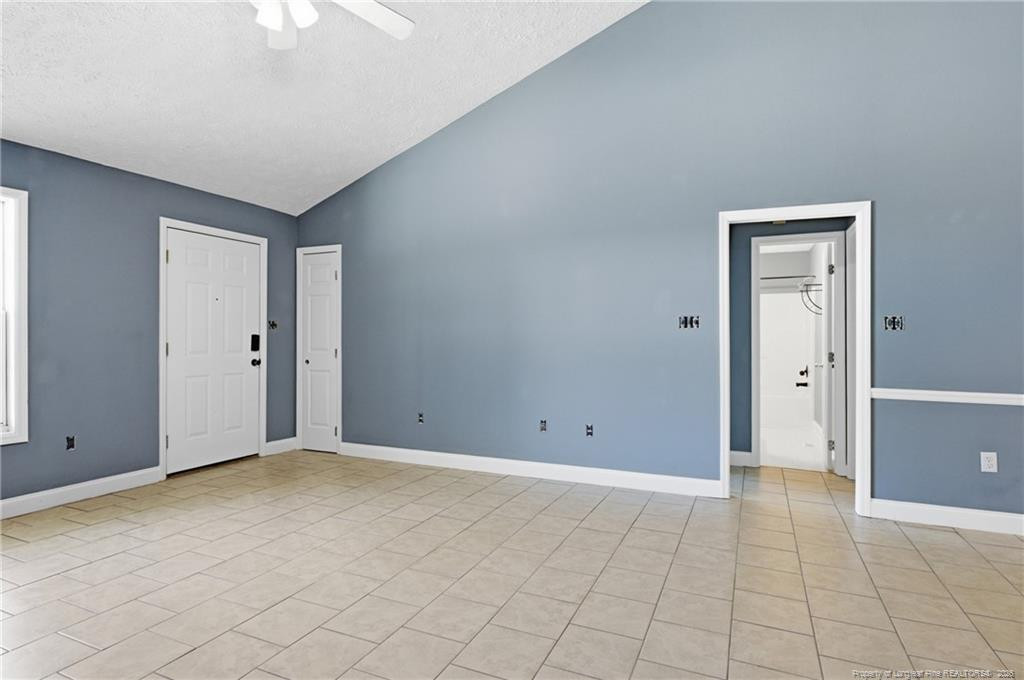 30 Weymouth Circle Property Photo 29