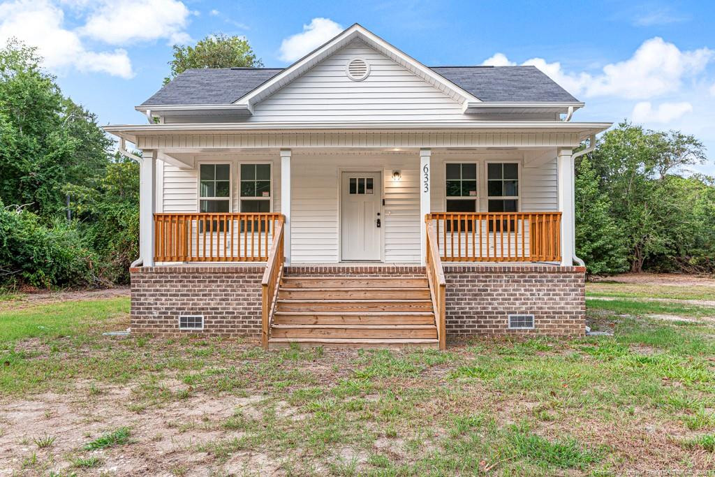 633 Sanders Street Property Photo 1