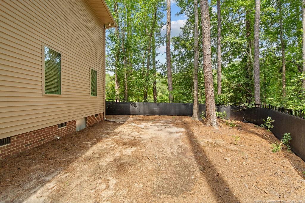 648 Bunting Place Property Photo 4