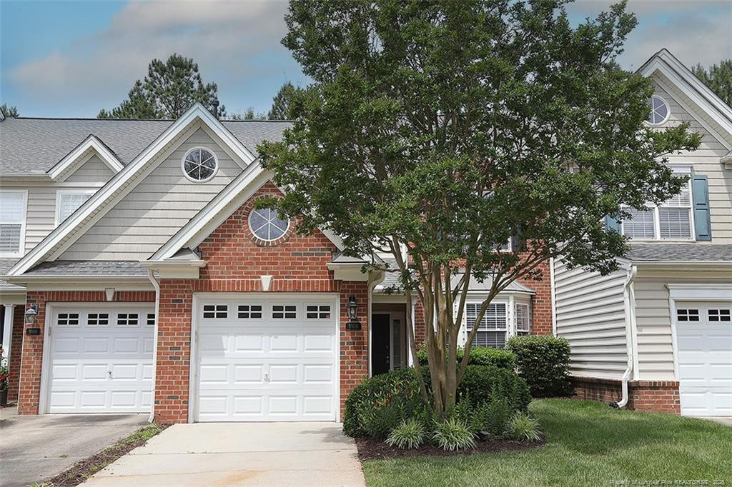 9506 Dellbrook Court Property Photo 1