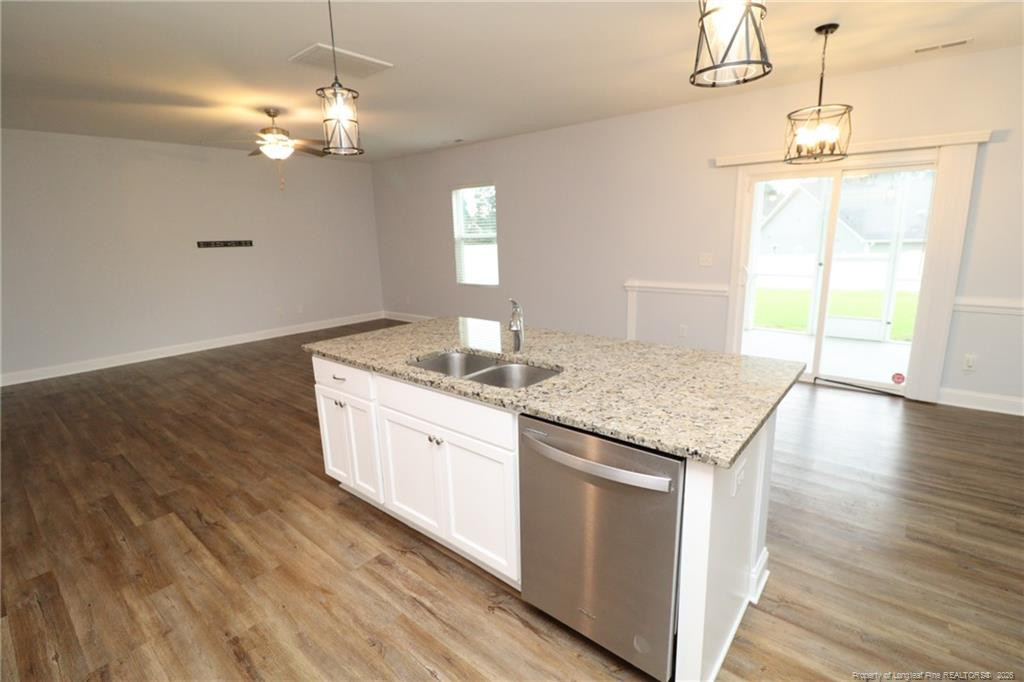 7413 Cornett Way Property Photo 11