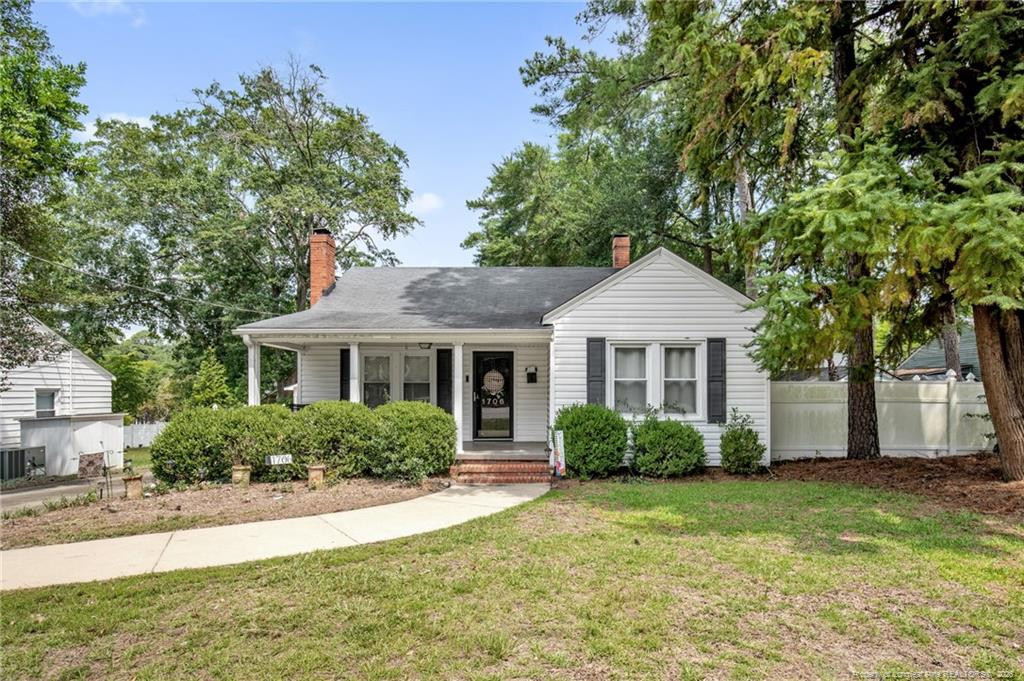 1706 Bragg Boulevard Property Photo 1