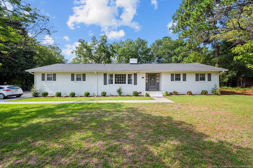 211 Stacy Weaver Drive Property Photo 1