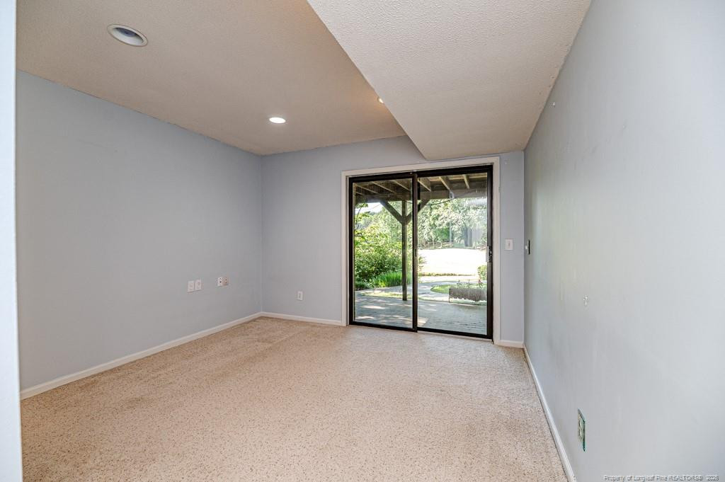 758 Turnbury Court Property Photo 24