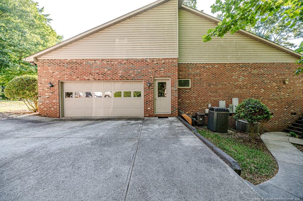 758 Turnbury Court Property Photo 29