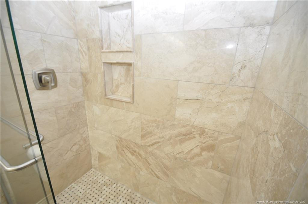 2105 Roland Glen Road Property Photo 44