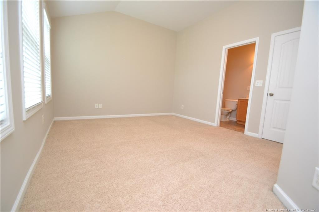 208 Irving Way Property Photo 26