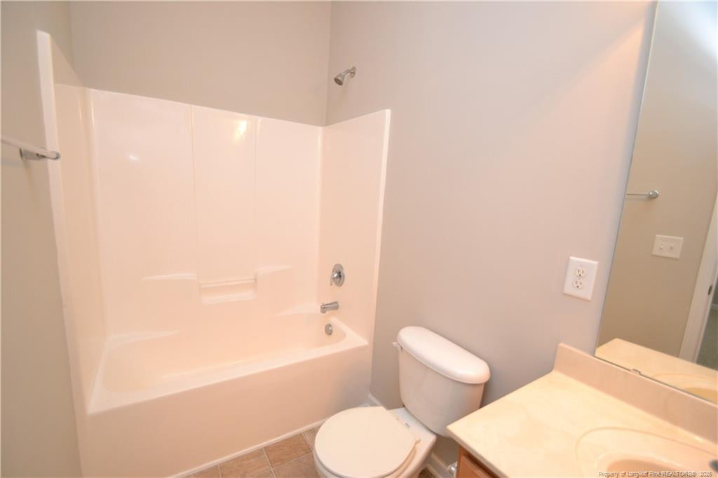 208 Irving Way Property Photo 29