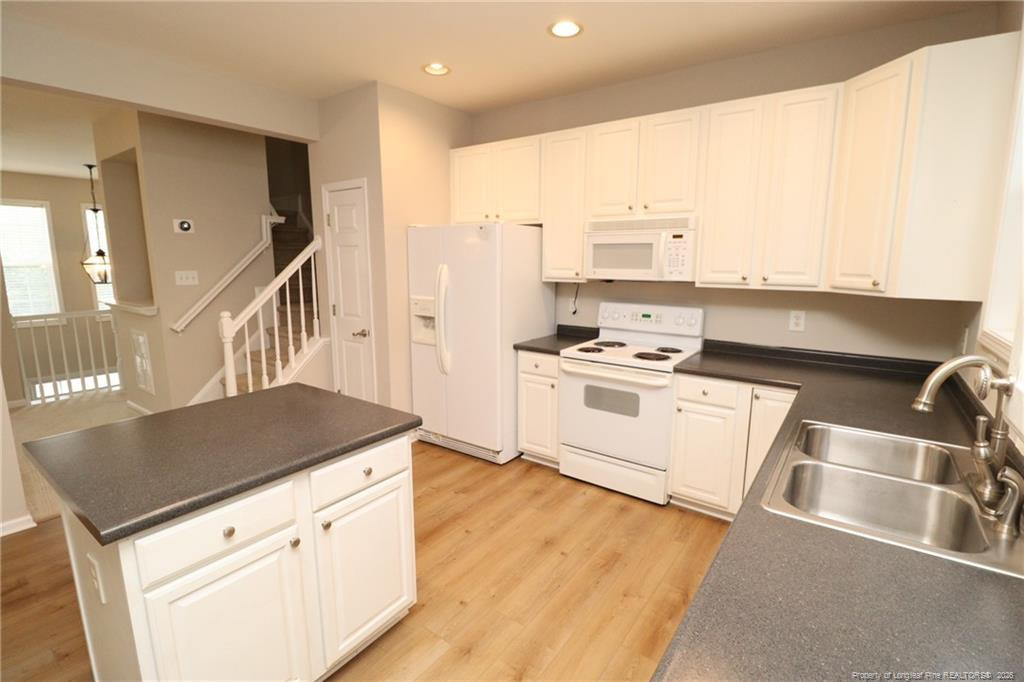8120 Upper Lake Drive Property Photo 16